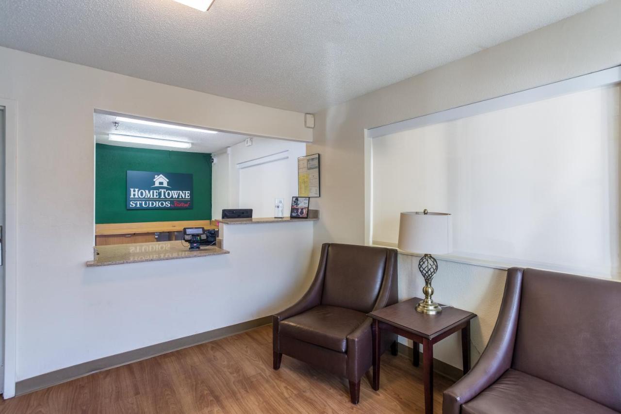 Hometowne Studios By Red Roof Nashville - Airport/Briley Pkwy Dış mekan fotoğraf