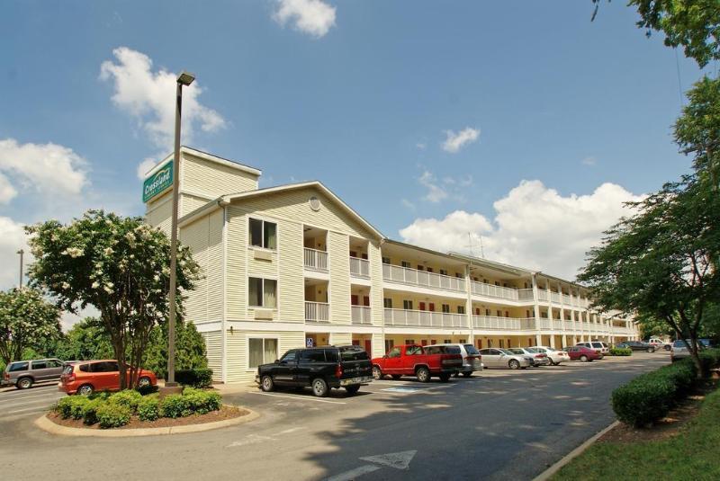 Hometowne Studios By Red Roof Nashville - Airport/Briley Pkwy Dış mekan fotoğraf