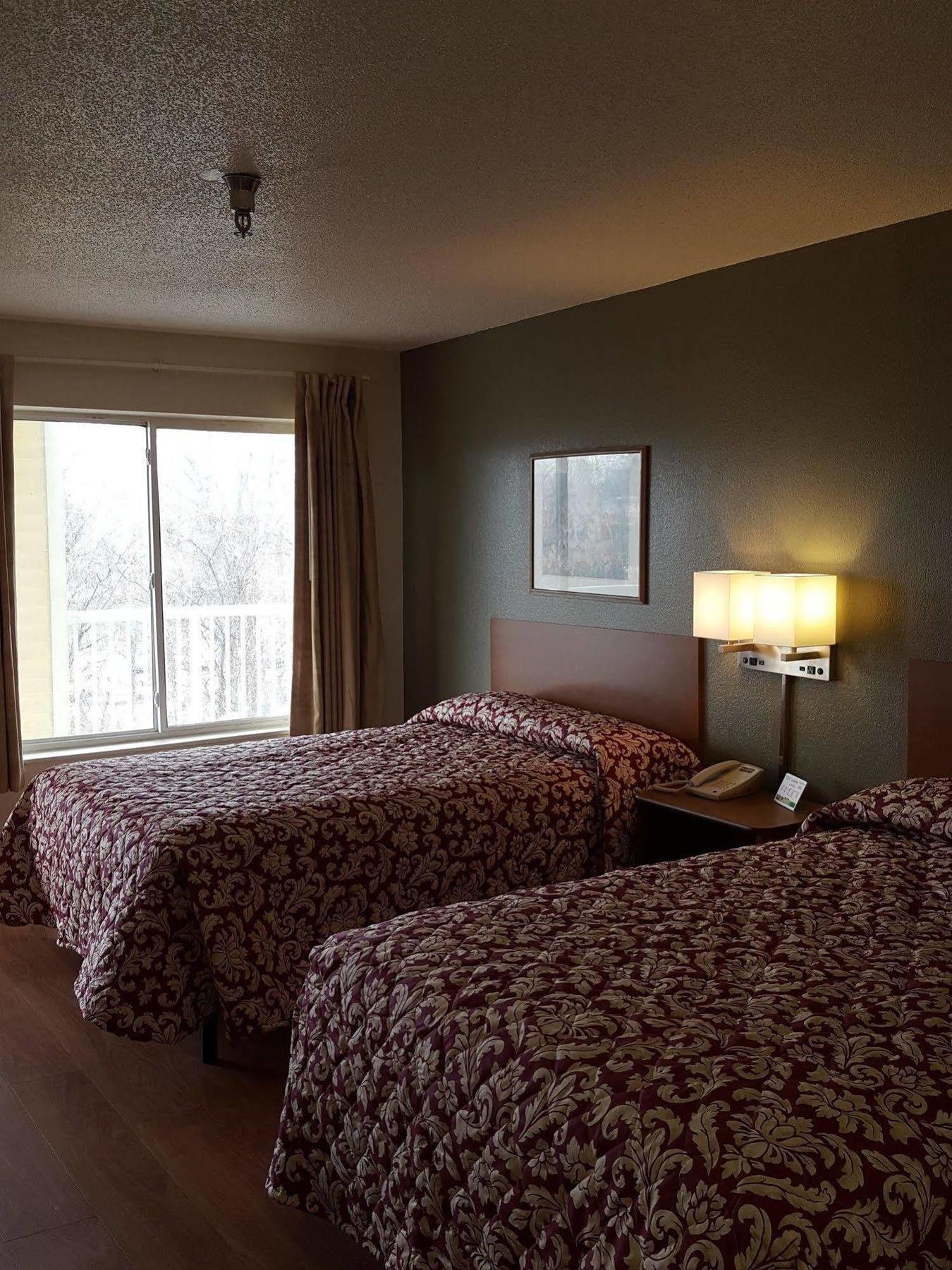 Hometowne Studios By Red Roof Nashville - Airport/Briley Pkwy Dış mekan fotoğraf